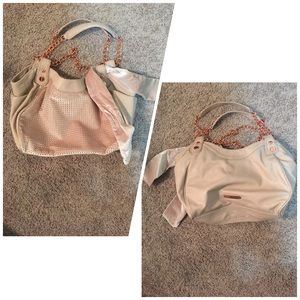 Betsey Johnson NWOT tan and gold purse